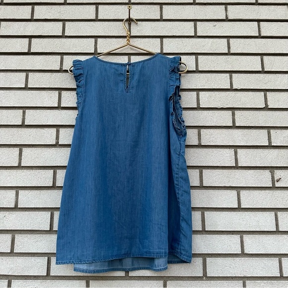 NWT Maurice’s Chambray Pleated Flutter Sleeve Tank Top - Picture 7 of 11